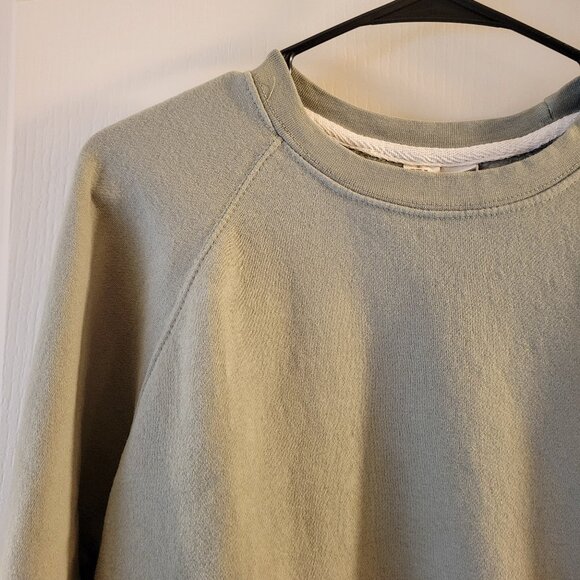 MV Vintage Fleece Crewnecks - Picture 2 of 4